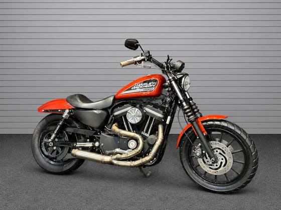 HARLEY-DAVIDSON SPORTSTER XL 883 R HARLEY-DAVIDSON SPORTSTER XL 883 R